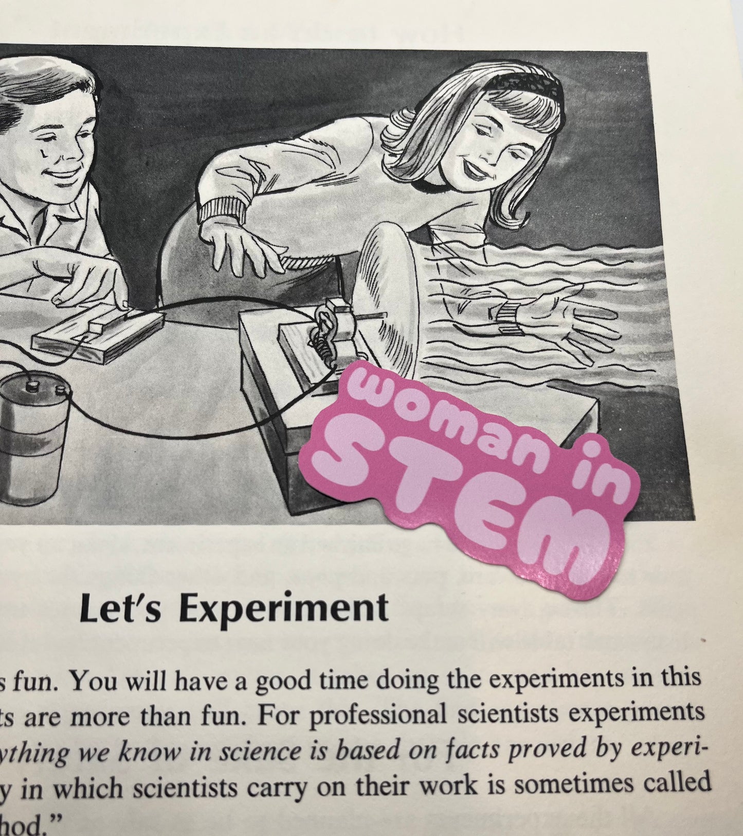women in STEM 6 x 3 cm